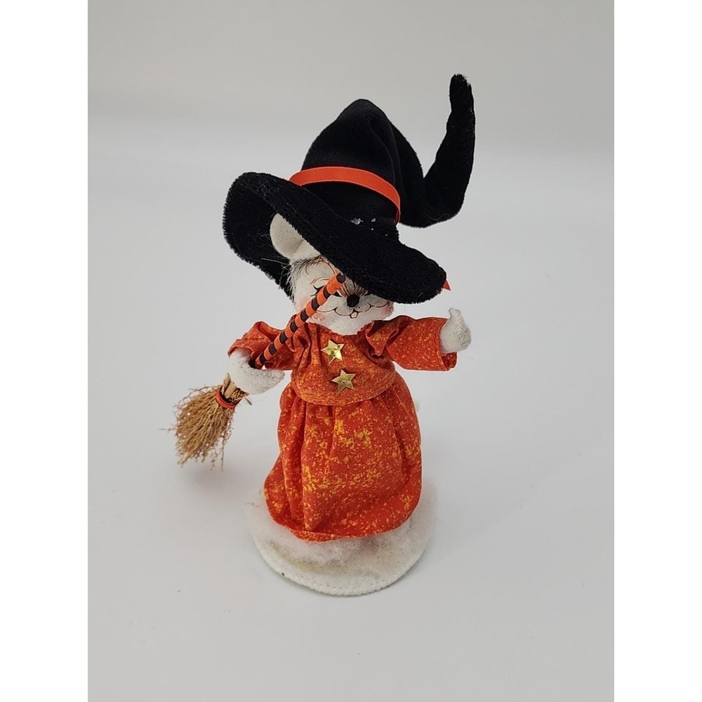 Vintage‎ Annalee Candy Corn Halloween Witch Mouse figurine